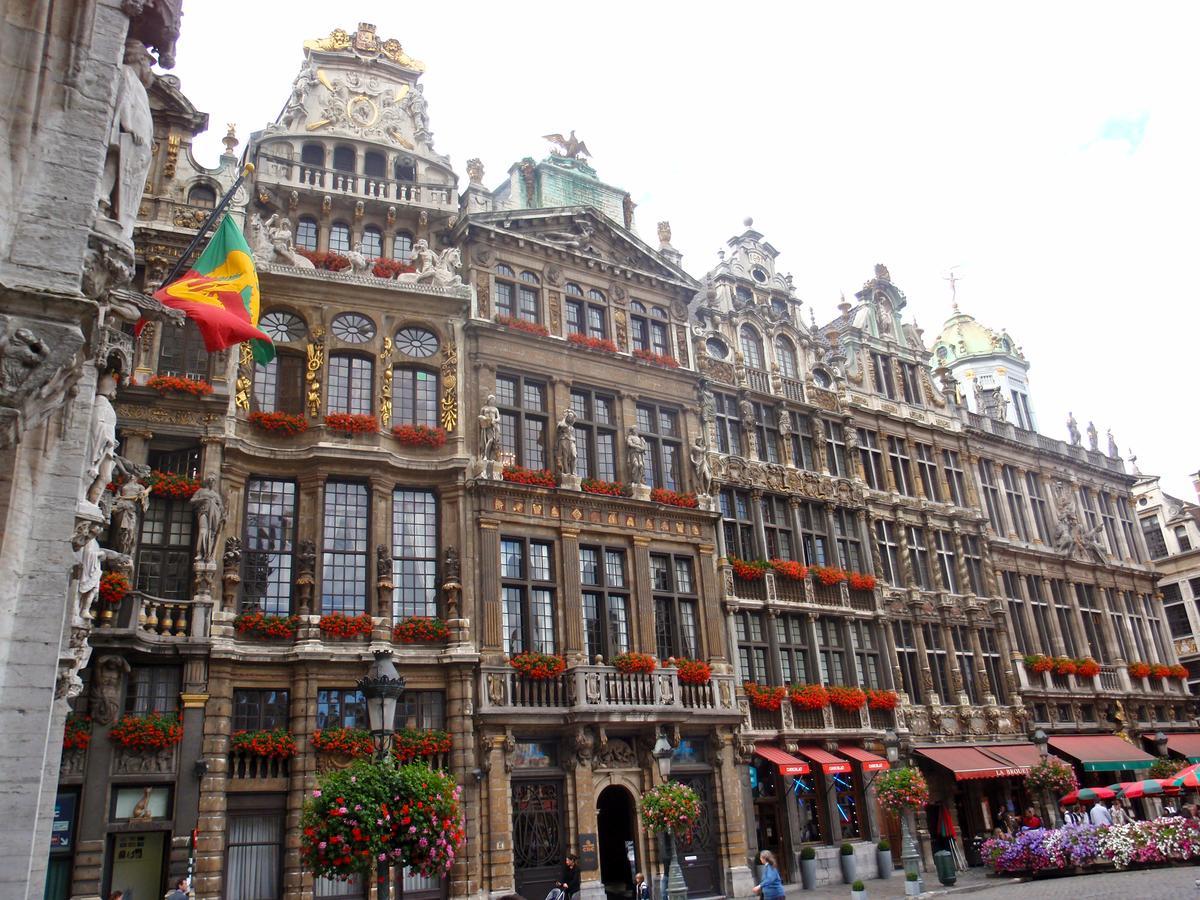 Yadoya Hotel Bruxelles Esterno foto